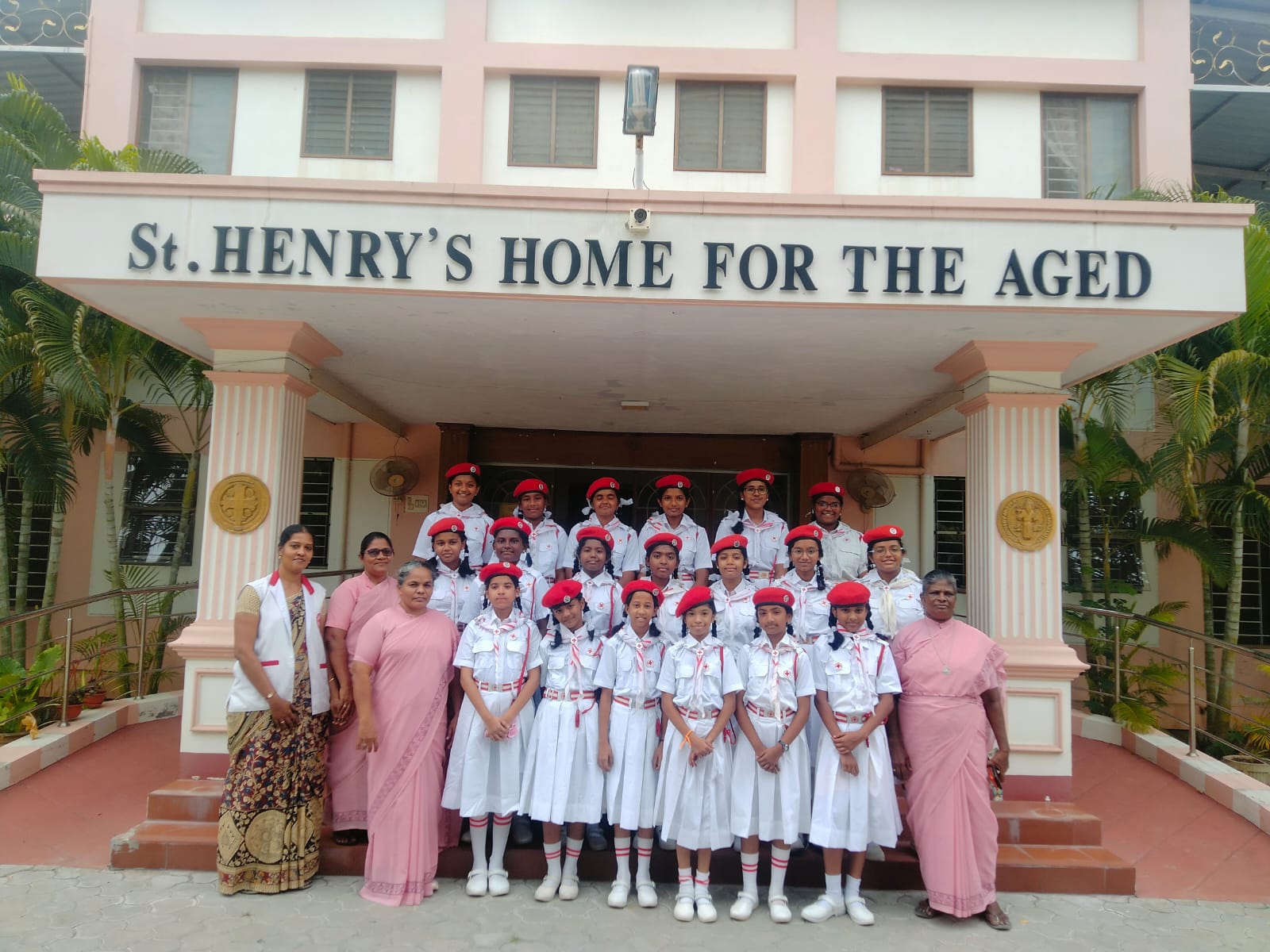 Our JRC students visited Henry's Home